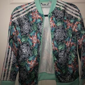 adidas casual zip up track jacket with design